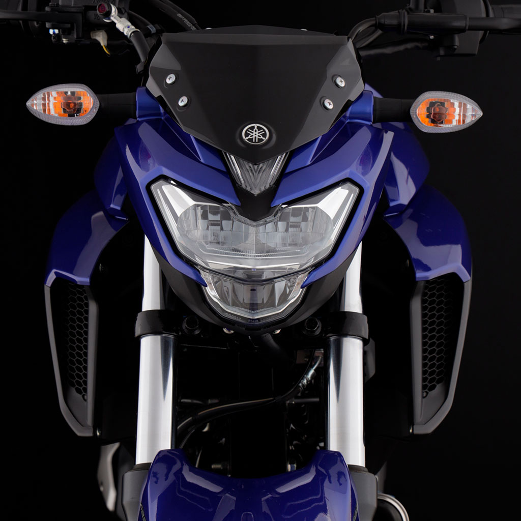FZ_Azul_Negro01